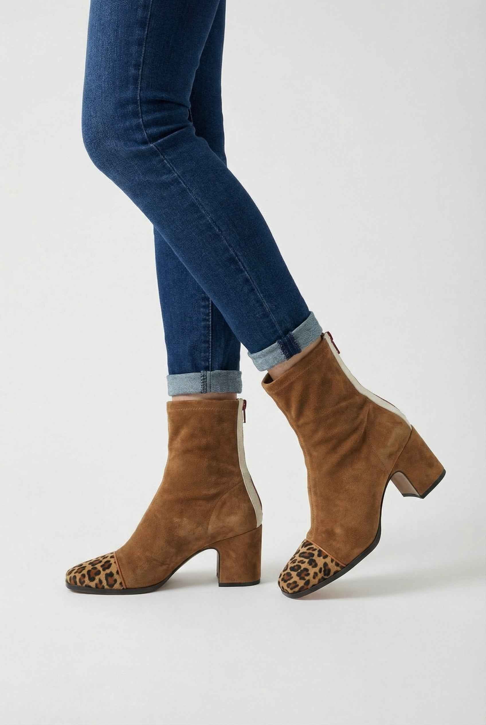 Women's Boots : Vintage-Inspired Women's Brown Mid-Calf Boots in van Vanda Liamo