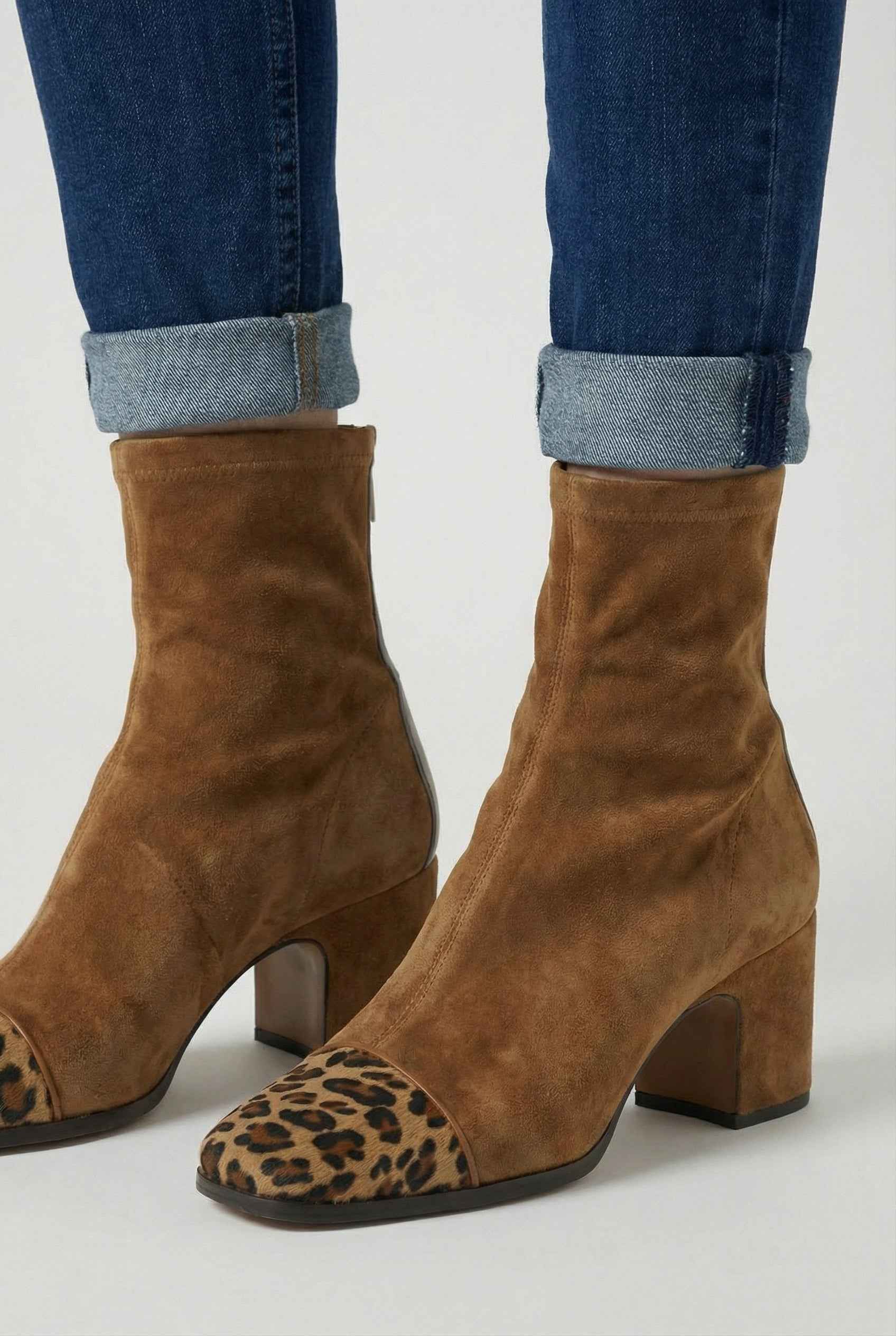 Women's Boots : Vintage-Inspired Women's Brown Mid-Calf Boots in van Vanda Liamo