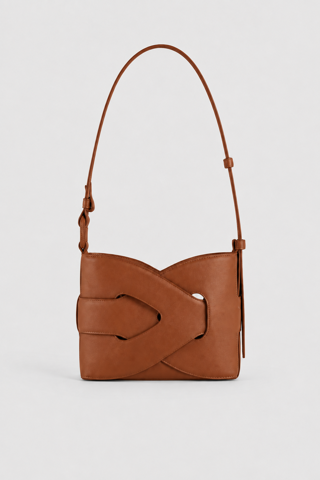 Bags : Devon | Women's minimalist elegant stylish classic shoulder bag in Brown van Vandaliamo