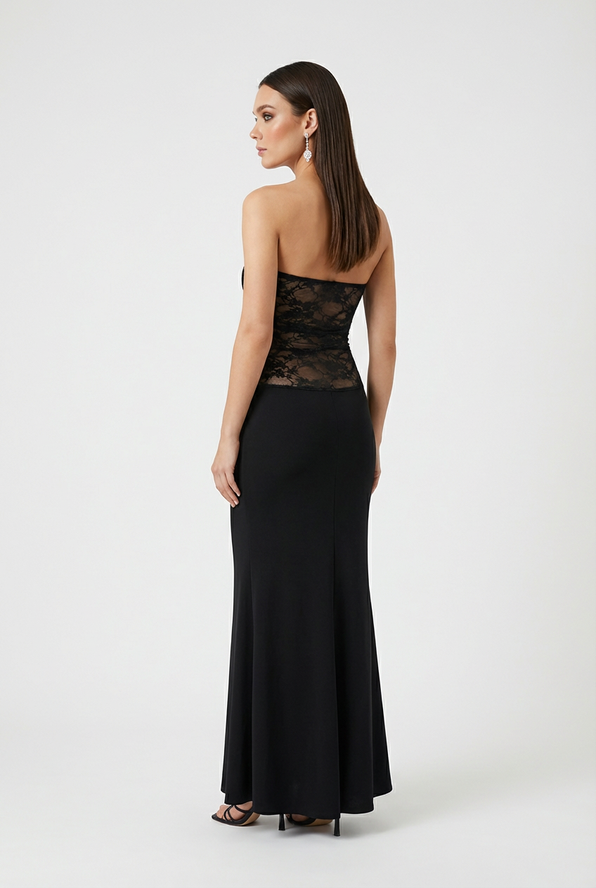 Evening Dress : Women's Black Strapless Dress – Sophisticated Sheer Lace Evening Dress in van Vanda Liamo