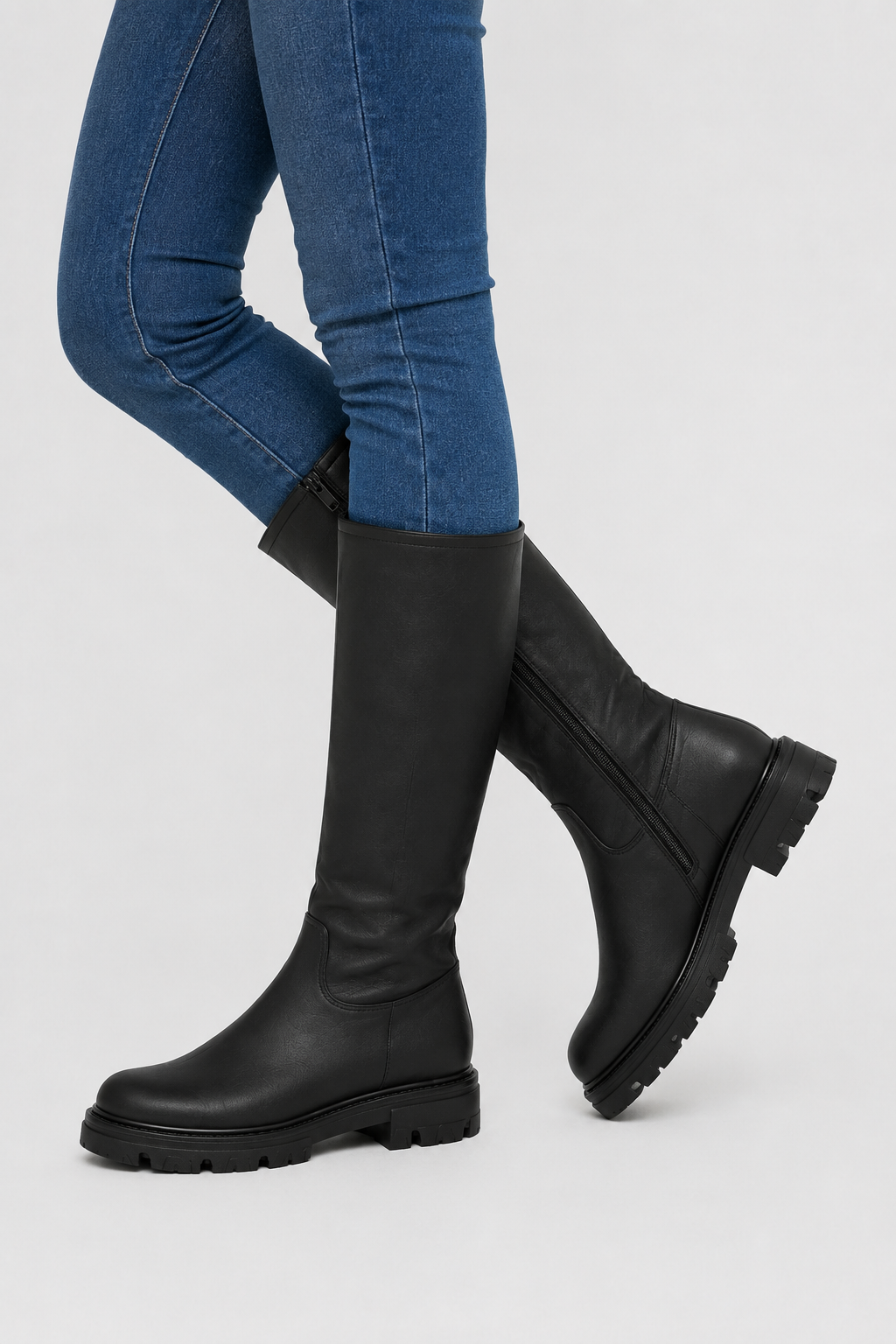 Women’s Black Tall Lug Sole Riding Boots – Knee-High Chunky Platform Boots