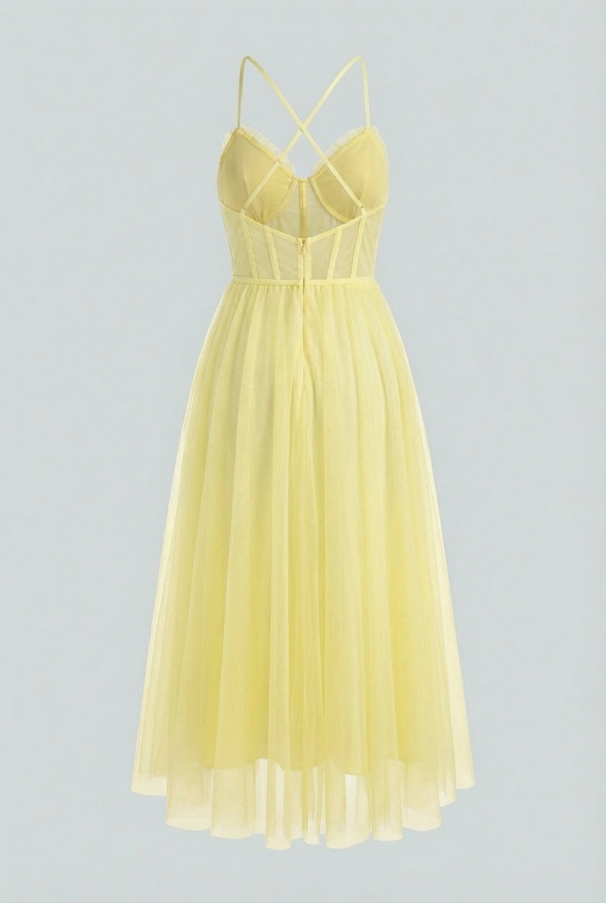 Dresses : Women's Yellow Formal Midi Dress with Sleeves - Elegant & Chic for Special Occasions in van Vanda Liamo