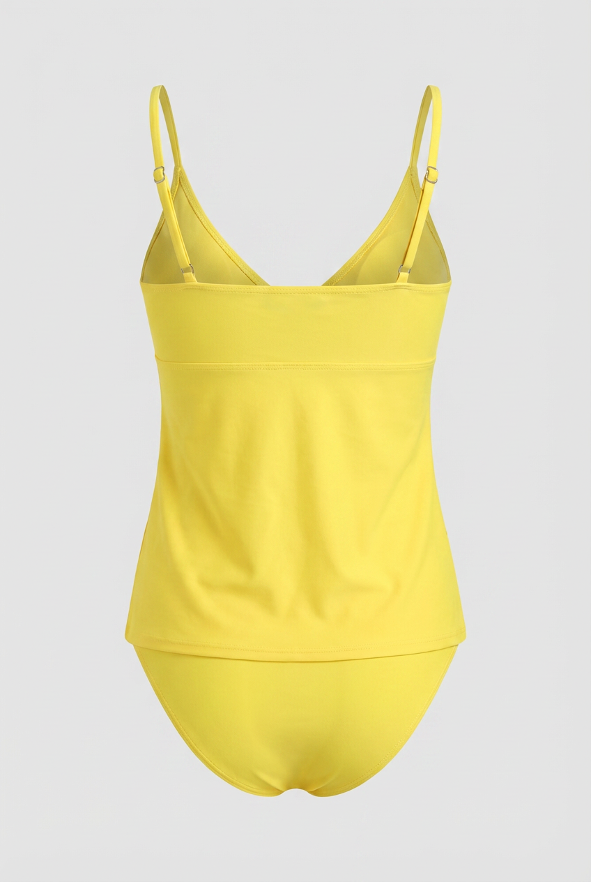 Two-Piece Swimsuit : Yellow Ruffle Two Piece Swimsuit - Vibrant Beach Bikini in van Vanda Liamo