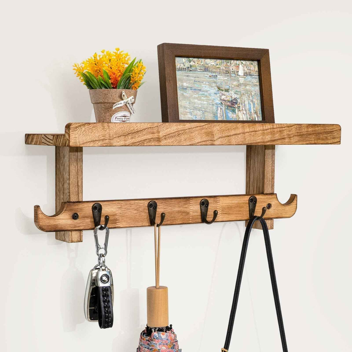 Home & Garden : Wall-Mounted Coat Rack with Shelf in van Vandaliamo