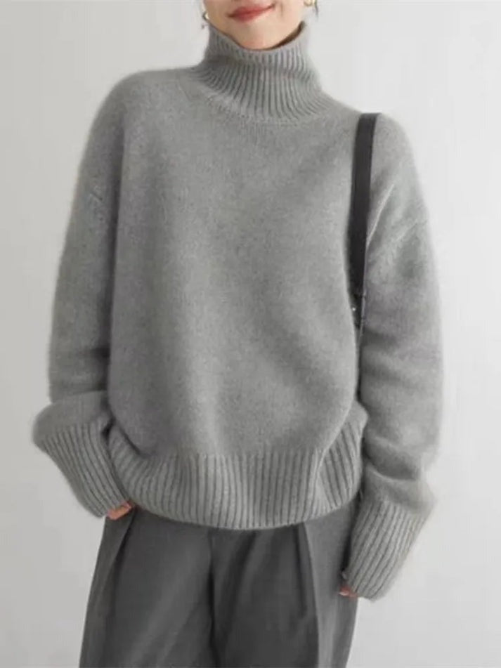 Women's Cashmere Sweater with Turtleneck Collar