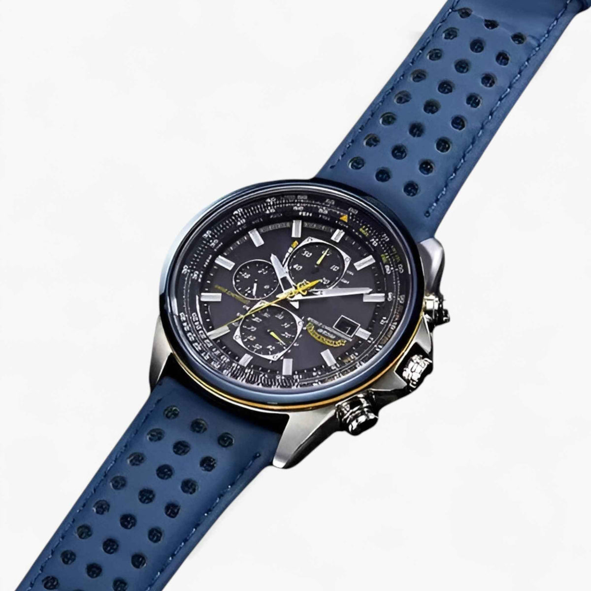 Watch : Men's Chronograph Watch MultiSteel 42mm – Steel Silver, Blue Dial in van Vanda Liamo