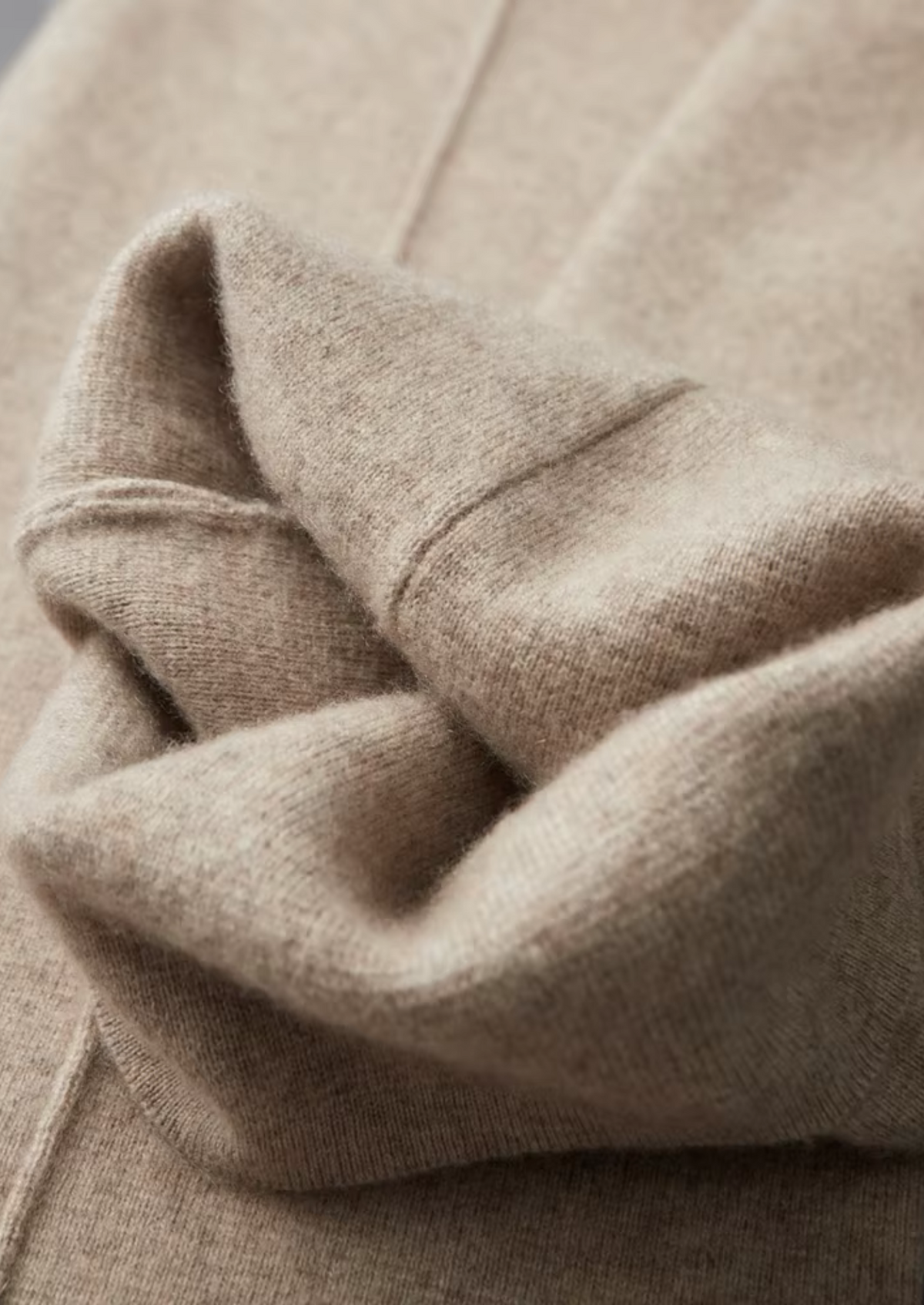 Menswear/Knitwear : Men's Knitted Set - Zip Vest with Round Neck in van Vanda Liamo