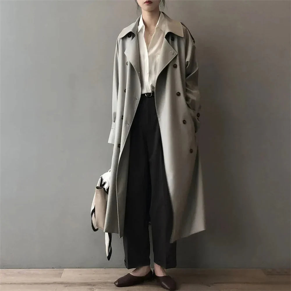 Coat : Women's Long Trench Coat with Lapel Collar in van Vandaliamo