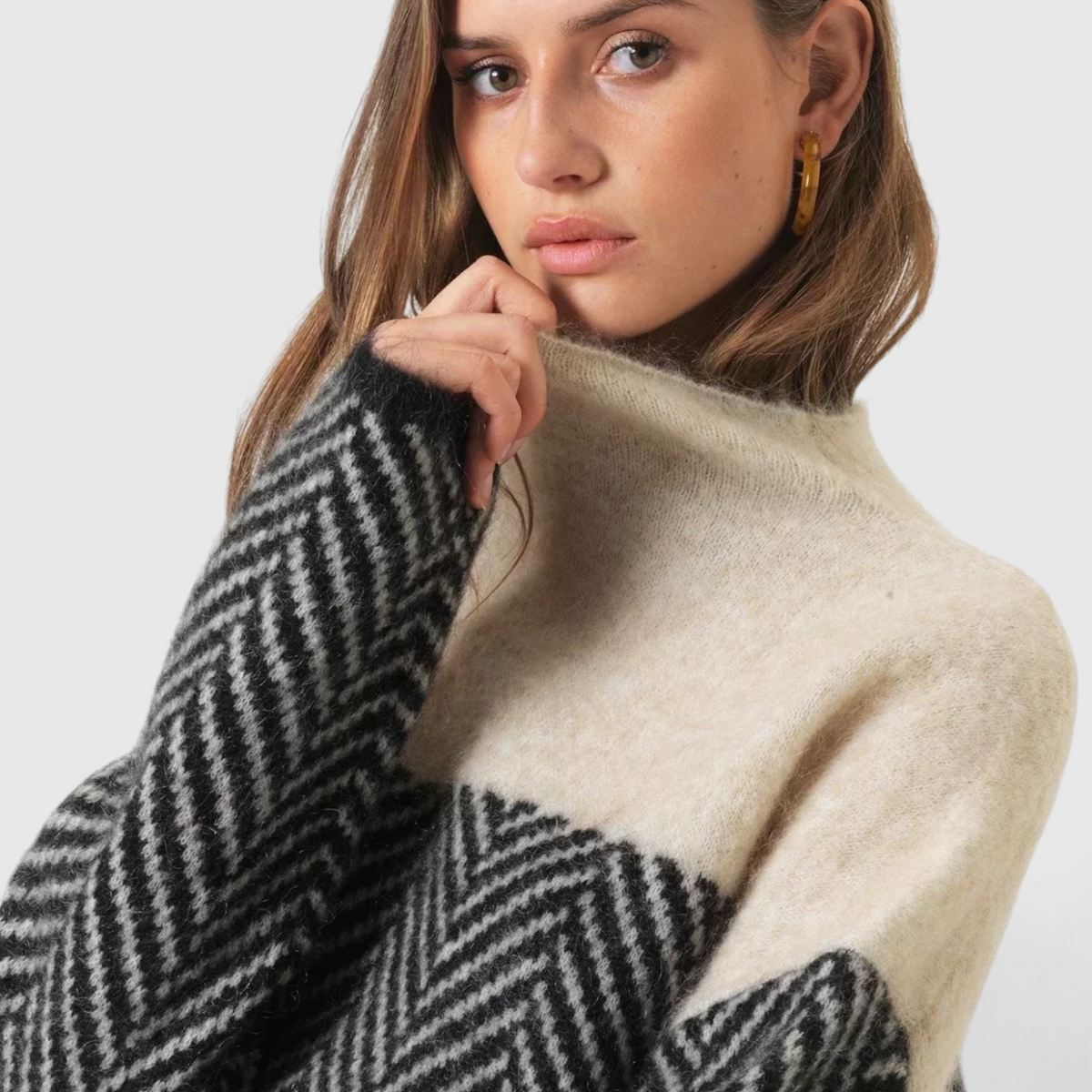 Women's Cashmere Turtleneck Sweater - Soft Knit Pullover