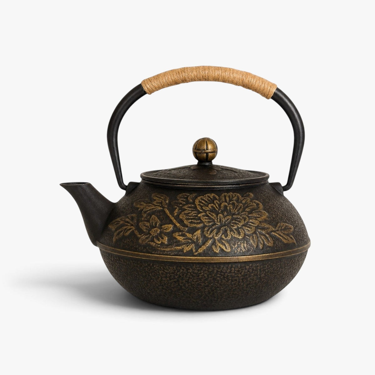 Tea Kettle : Japanese Cast Iron Teapot in Copper van Vandaliamo