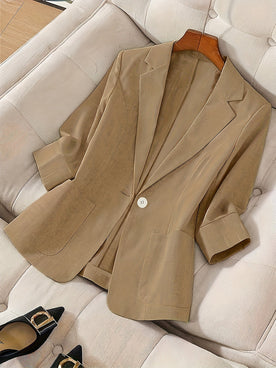 Jackets : Women's Lightweight Single-Breasted Blazer in Khaki van Roselva