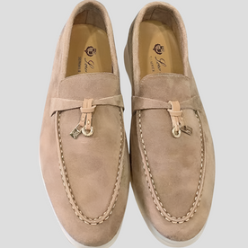 Fashion : Women's Loafers - Elegant, Comfortable & Versatile Style in Khaki van Jeecey