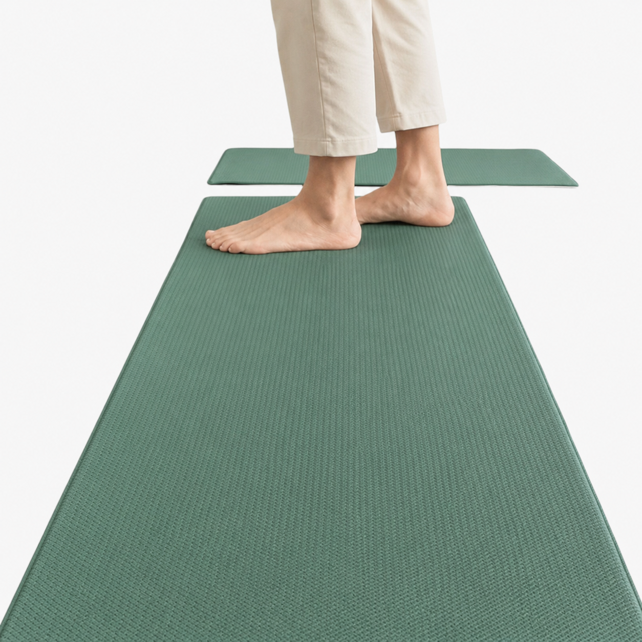 house & garden : Non-slip Mat for the Kitchen in Green van Vandaliamo