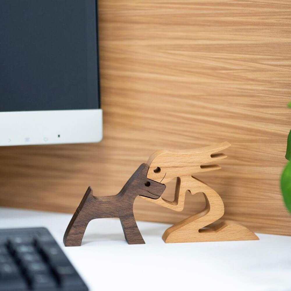 Træskulptur af person med hund, minimalistisk boligdekoration - - house & garden - {{ product_tags }