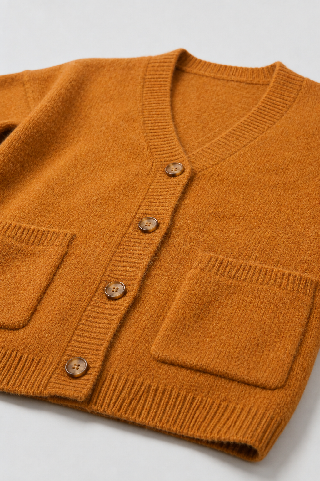 Cardigan : Women's Brown V-Neck Knit Cardigan in van Vanda Liamo