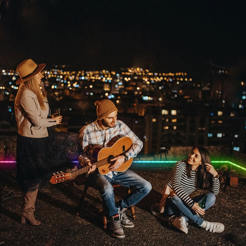 LED Strip Light : Smart WiFi LED Strip Lights – 8 Modes with Music Sync in van Vanda Liamo