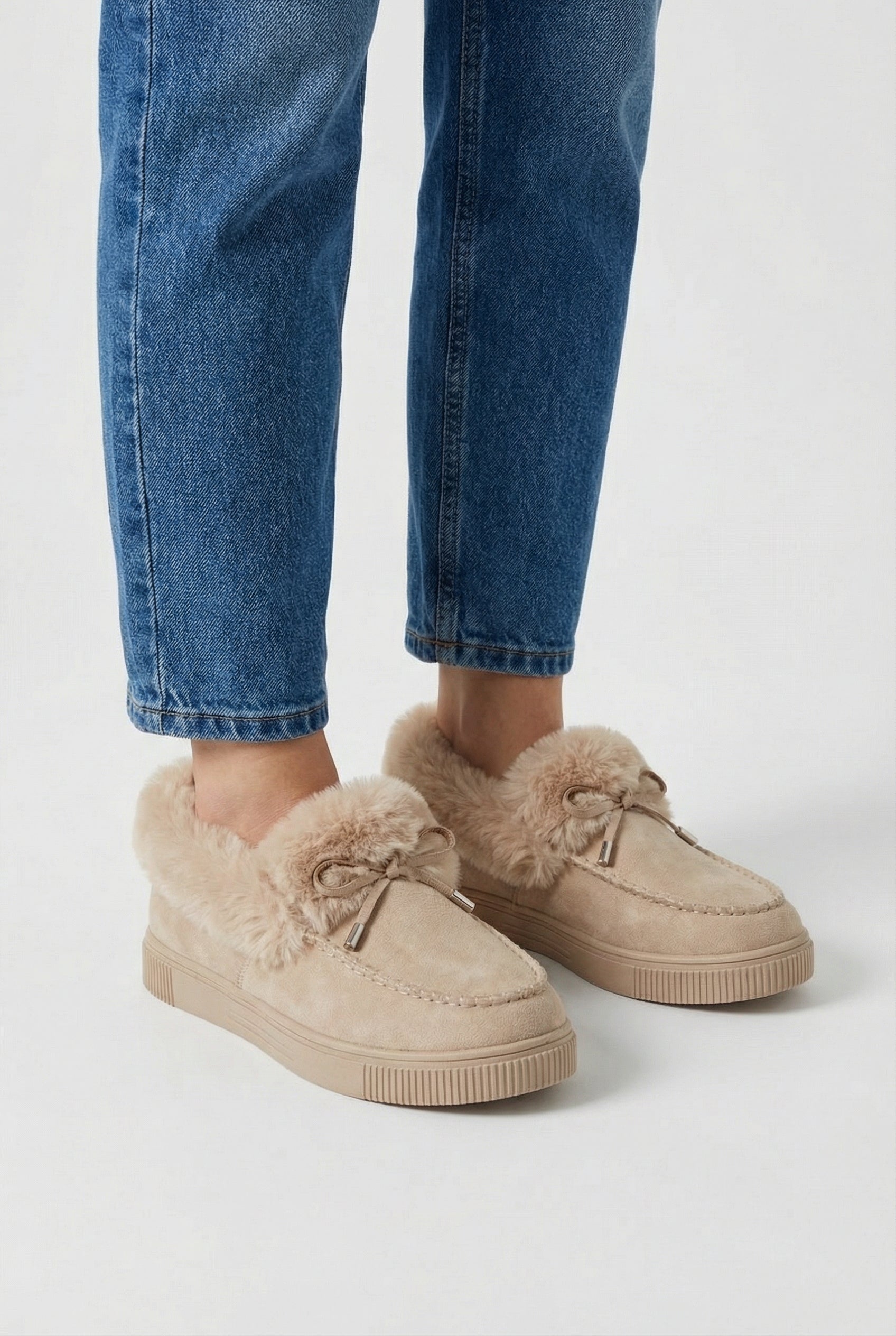 Women’s Snow Boots : Beige Snow Boots for Women in van Vanda Liamo