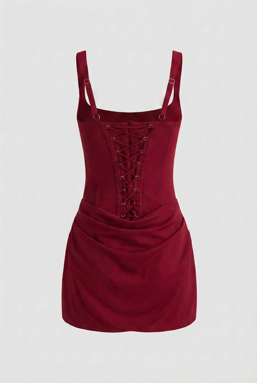 Dress : Mini Dress: Women's Bold Red Scarlet Bodycon for Night Out in van Vanda Liamo