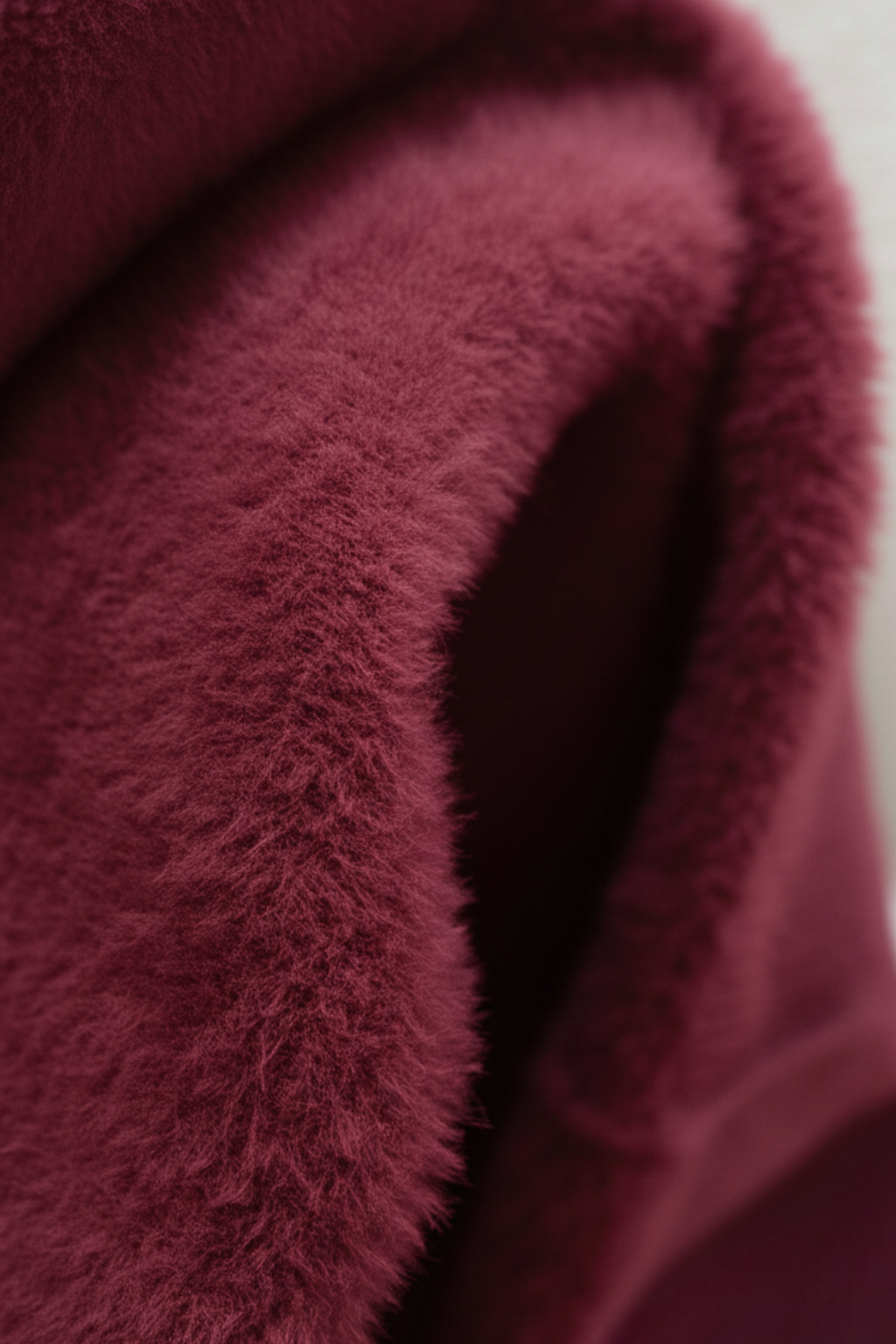 Women's Sweaters : Burgundy Fleece Lined Thermal Turtleneck Sweater in van Vanda Liamo