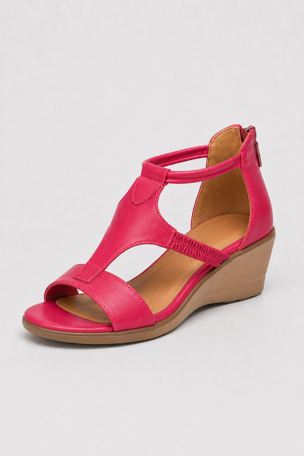 Shoes : Bright Pink Wedge Sandals – Vibrant Magenta T-Strap Open Toe Shoes in Pink van Vandaliamo