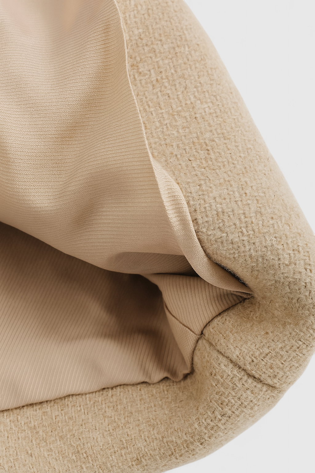 Jacket : Casual Lapel Jacket - Khaki in van Vanda Liamo
