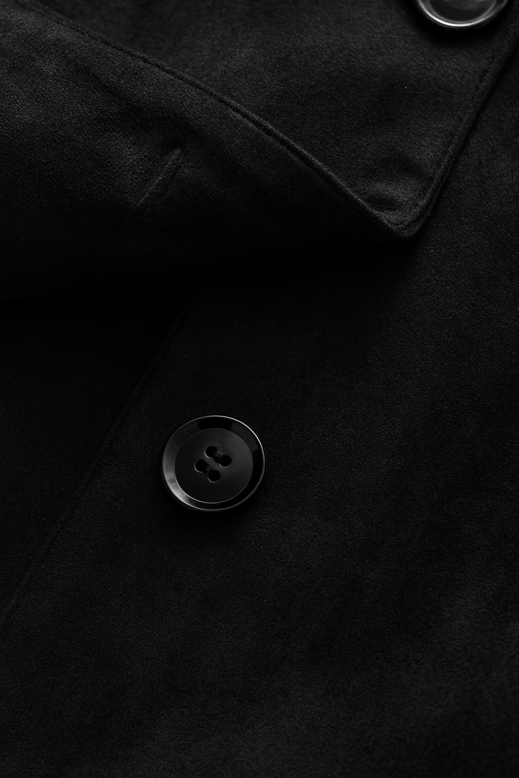 Jacket : Women's Black Crew Neck Jacket in van Vanda Liamo