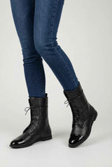 Botines negros de cuero con cordones para mujer - cómodos y elegantes