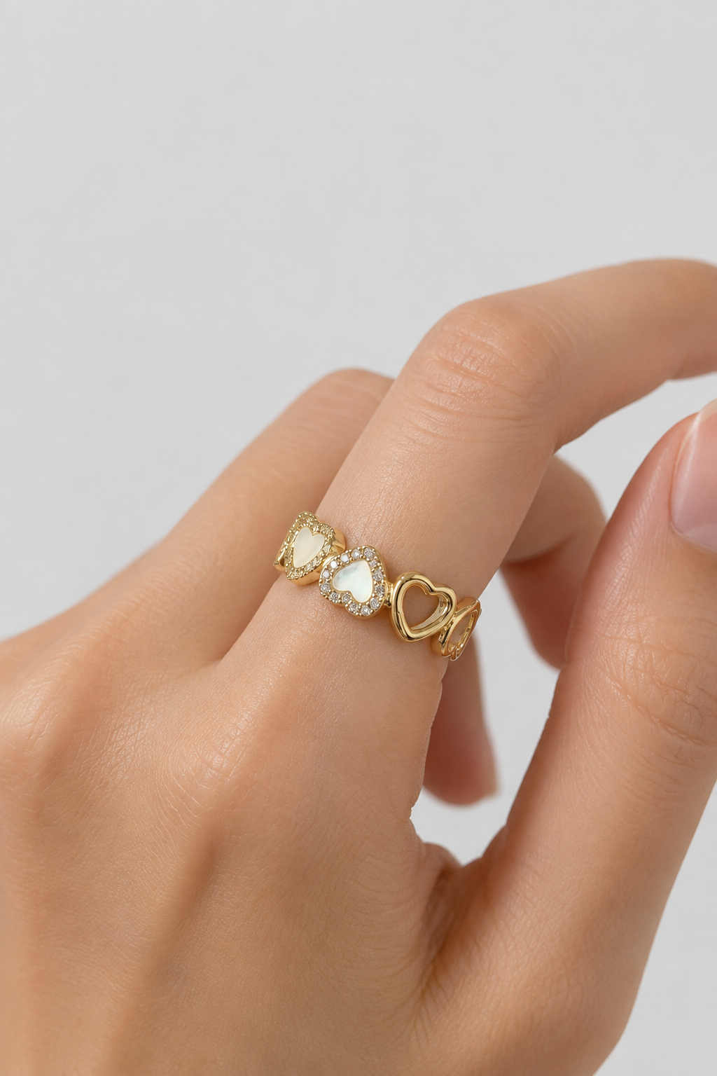 Classic Gold-Tone Heart Ring – Occasion Chic & Everyday Elegance