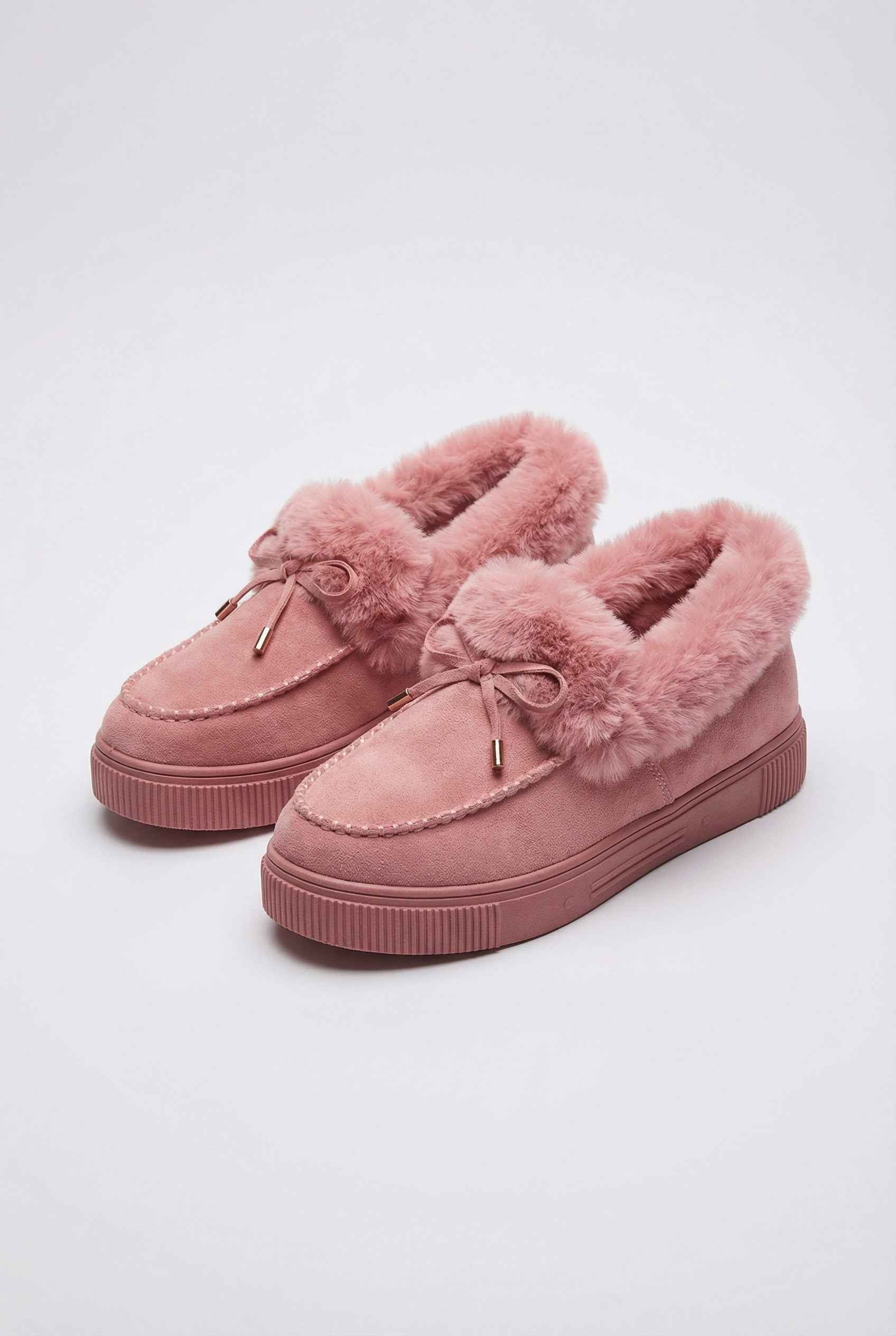 Women’s Snow Boots : Cozy Pink Winter Snow Boots for Women in Pink van Vanda Liamo