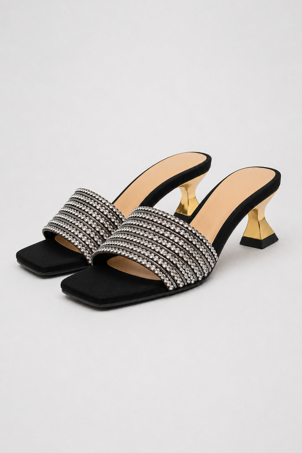 heels : Crystal Wide-Strap Sculpted Heels – Square Toe & Gala Elegance in van Vandaliamo