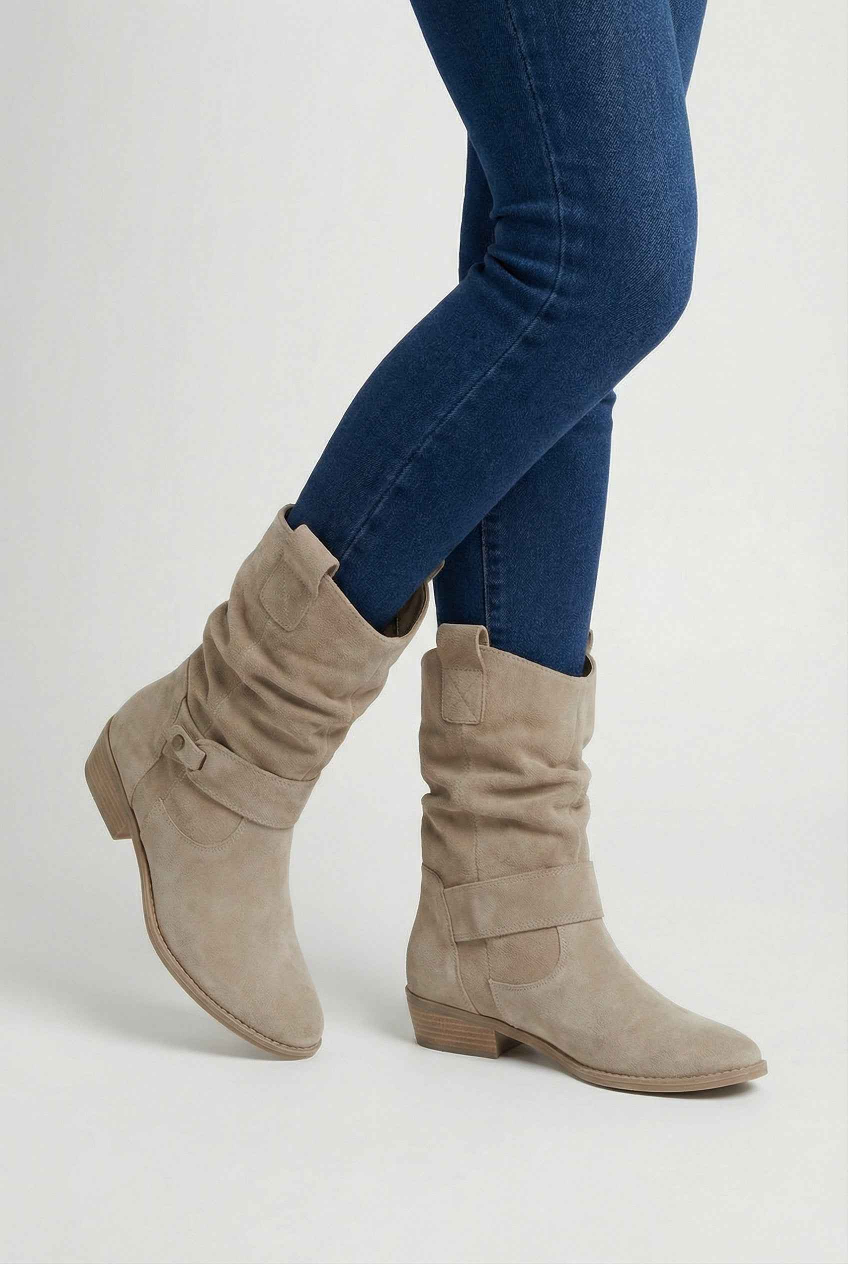 Women's Boots : Women's Apricot Suede Block Heel Ankle Boots - Retro Chunky Mid Heel in van Vanda Liamo