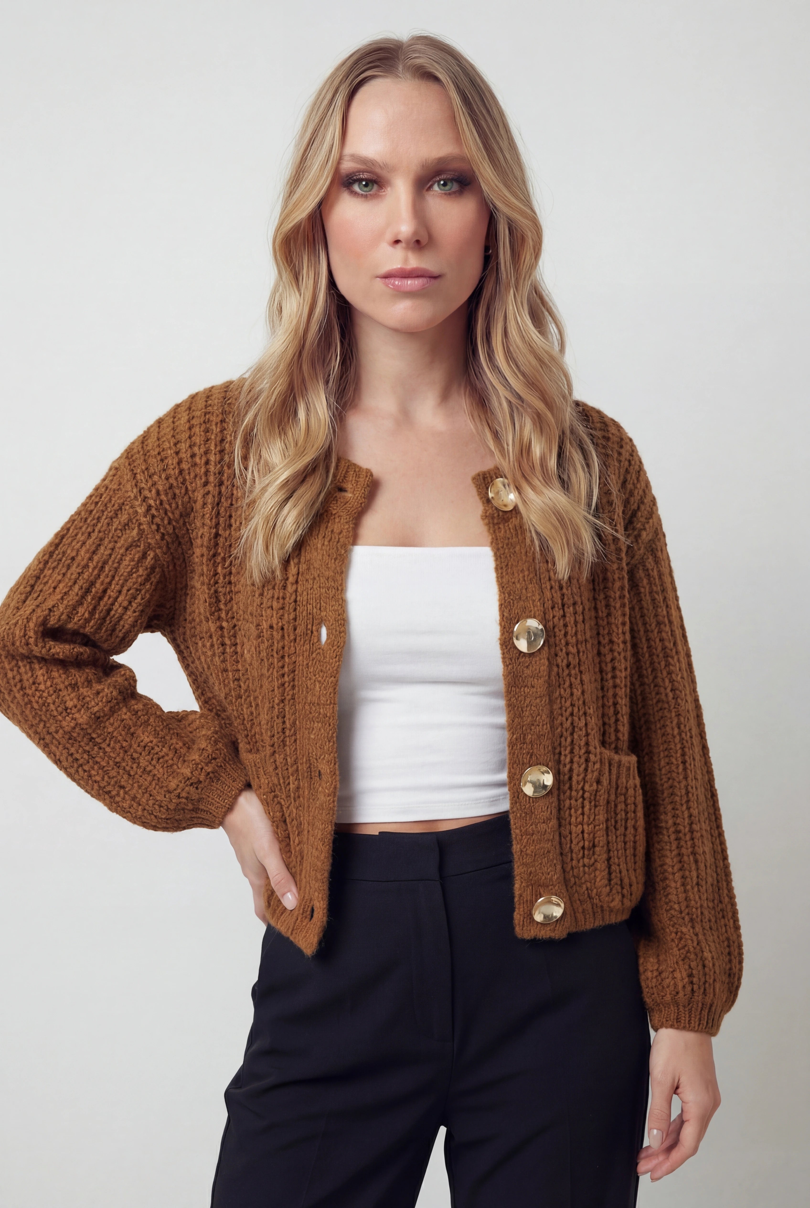 Cardigan : Women's Brown Knit Cardigan in van Vanda Liamo