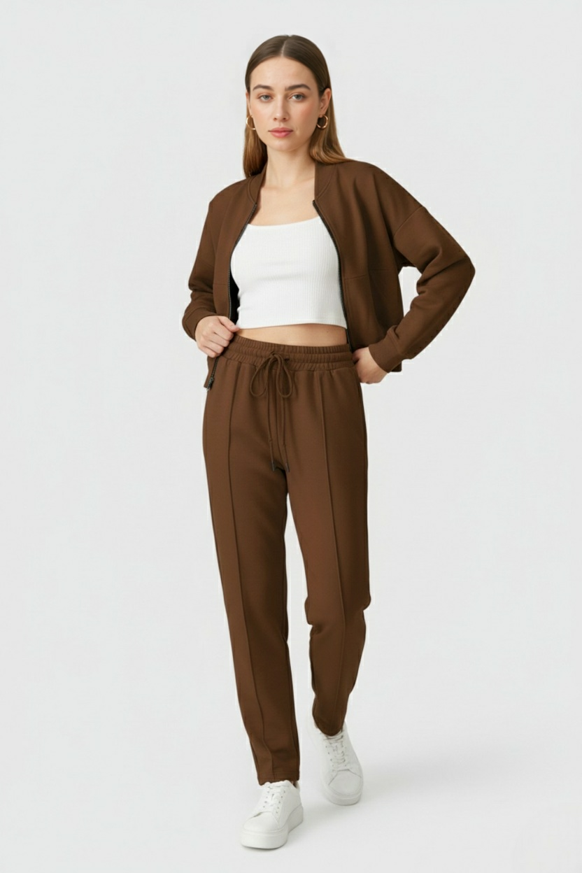 Women's Set : Women's Casual Brown Sweatshirt Pants Set in van Vanda Liamo