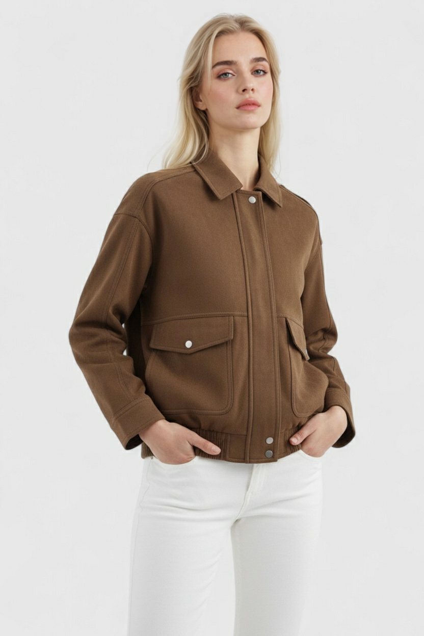 Jacket : Women's Dark Brown Suede Bomber Jacket - Classic Fit, Premium Leather in van Vanda Liamo