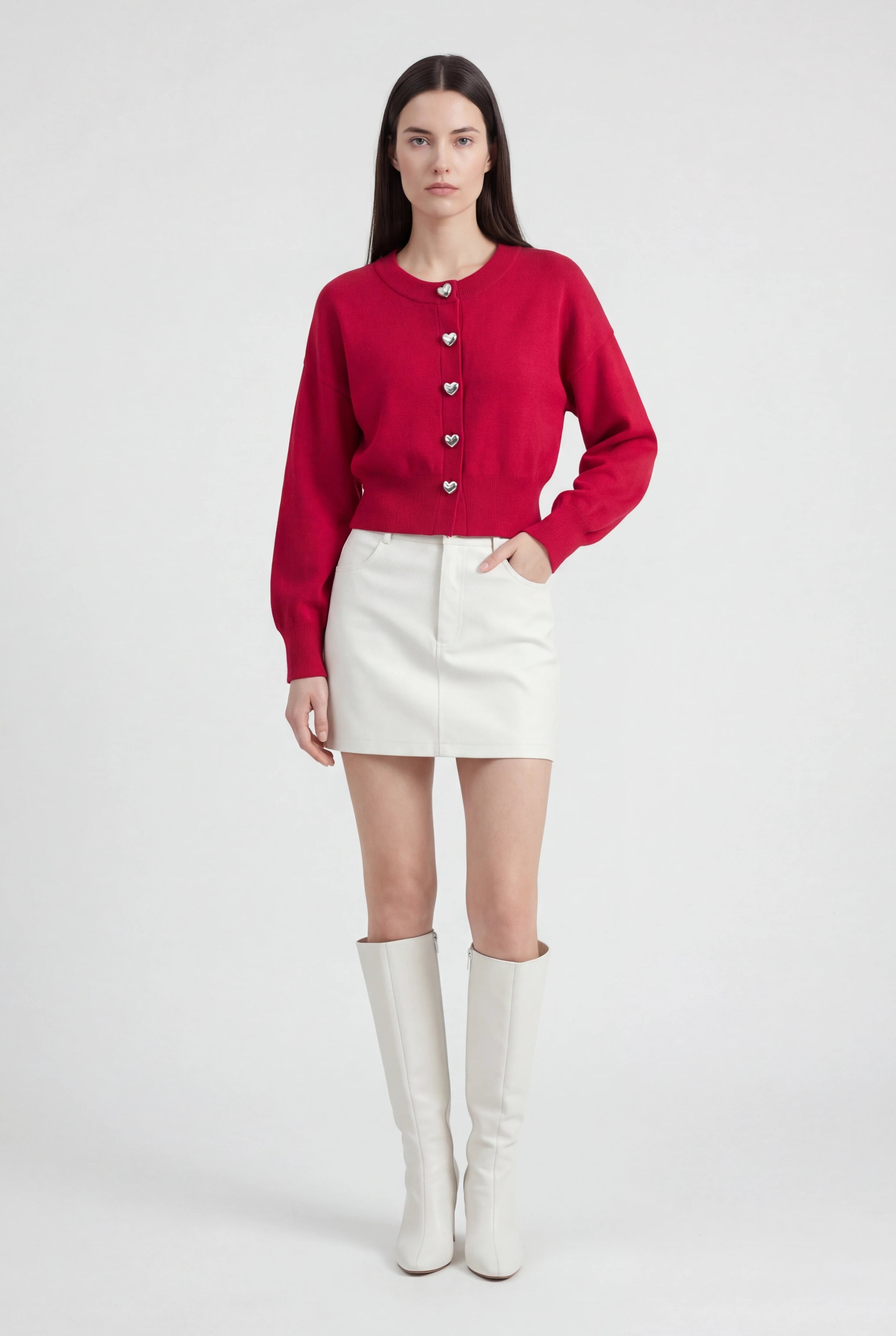Cardigan : Women's Knit Cropped Cardigan Sweater - Soft & Stylish Button-Front Cardigan in van Vanda Liamo