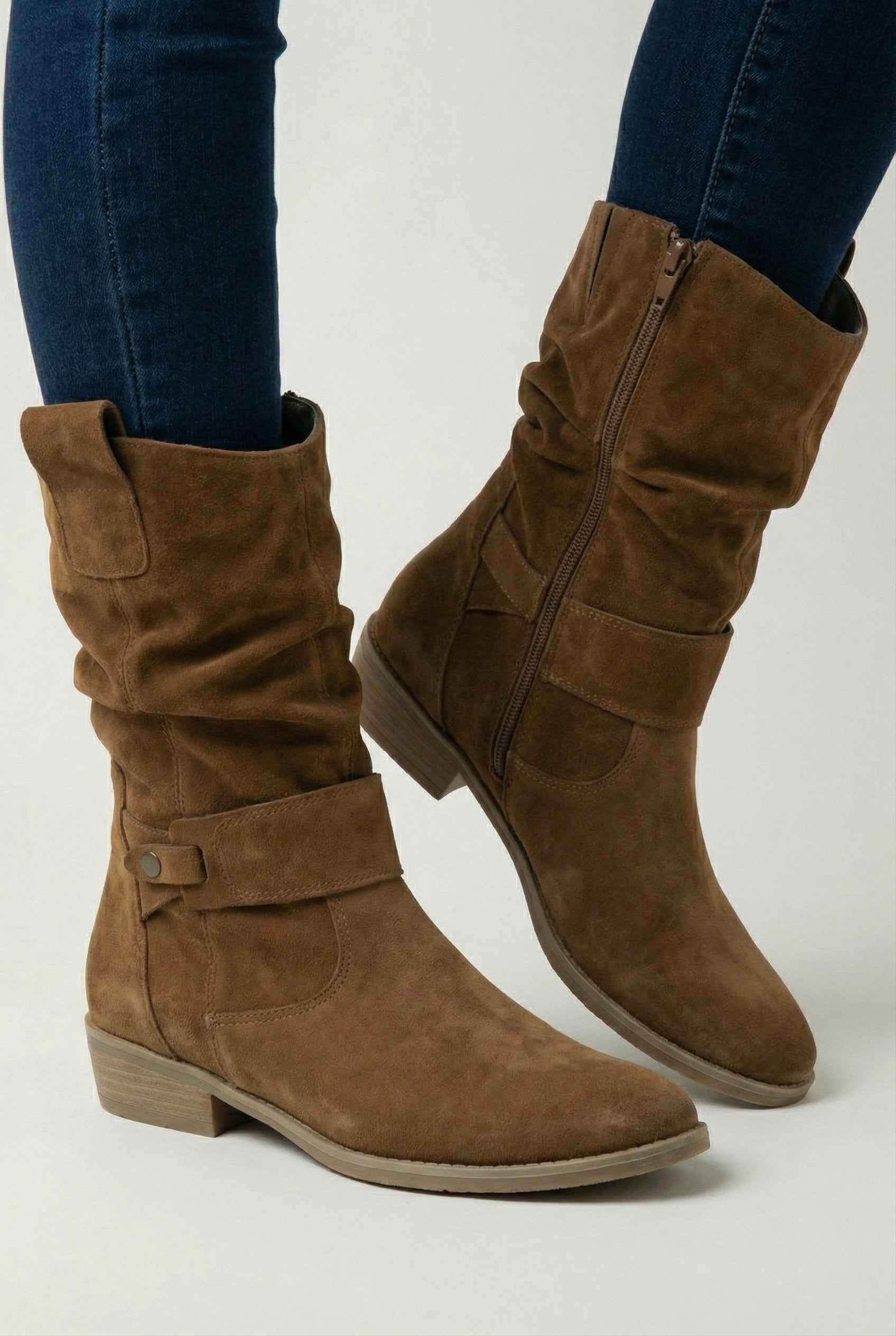 Women's Boots : Women's Tan Suede Retro Ankle Boots - Classic Block Heel Style in van Vanda Liamo