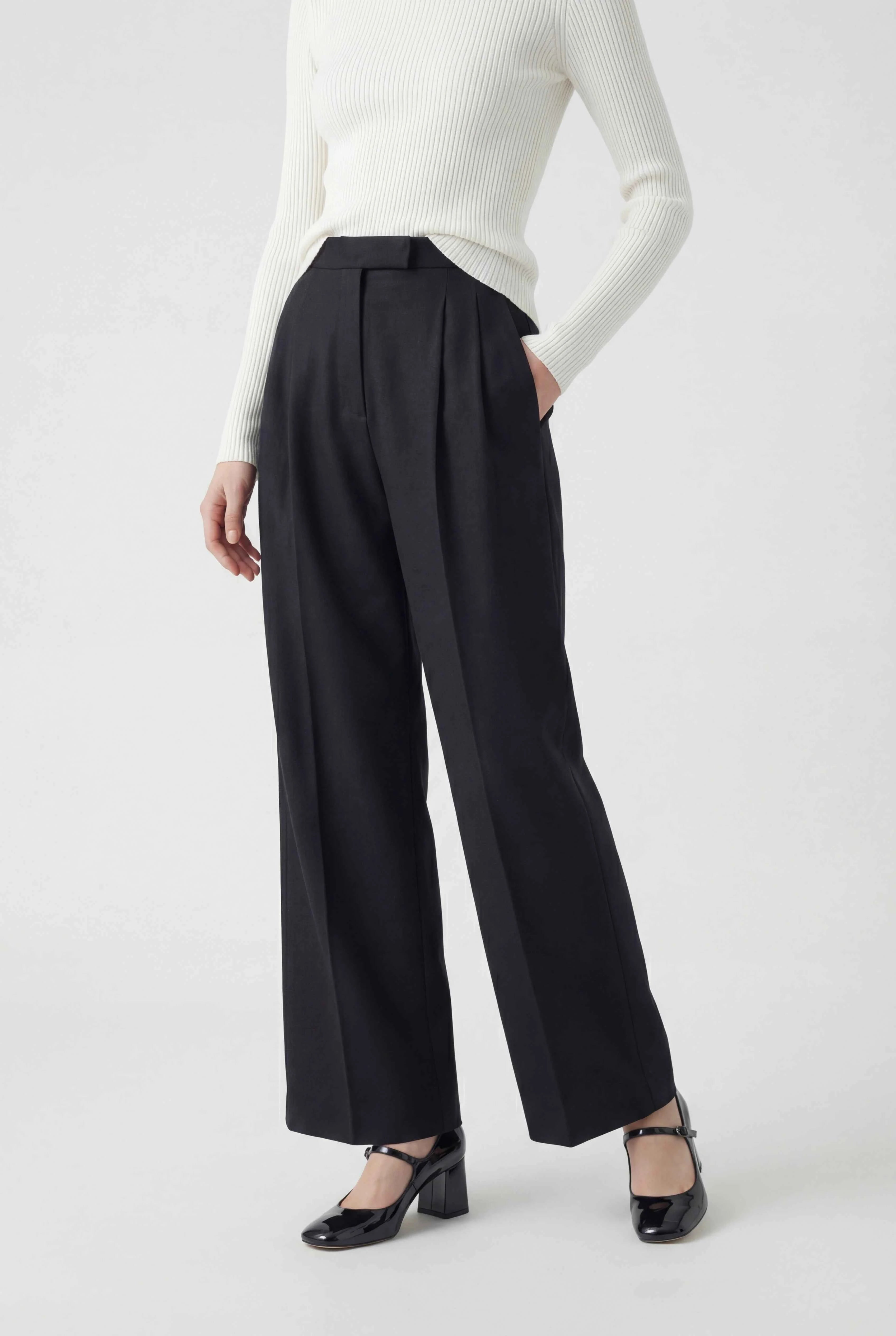 Pants : Women's High-Waisted Black Ankle Pants - Stretch Fabric, Sizes XS-XL in van Vanda Liamo