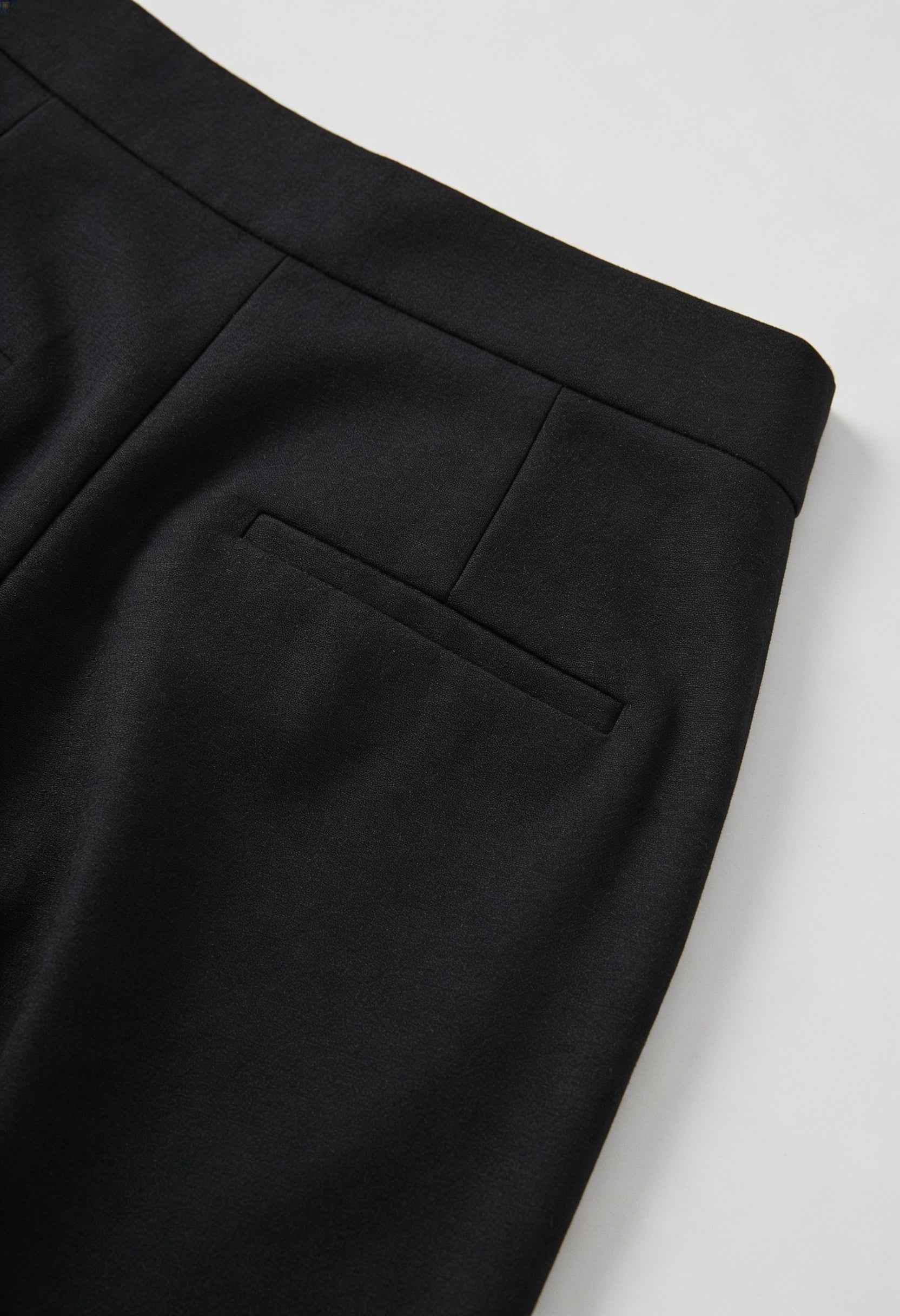 Pants : Women's High-Waisted Black Ankle Pants - Stretch Fabric, Sizes XS-XL in van Vanda Liamo