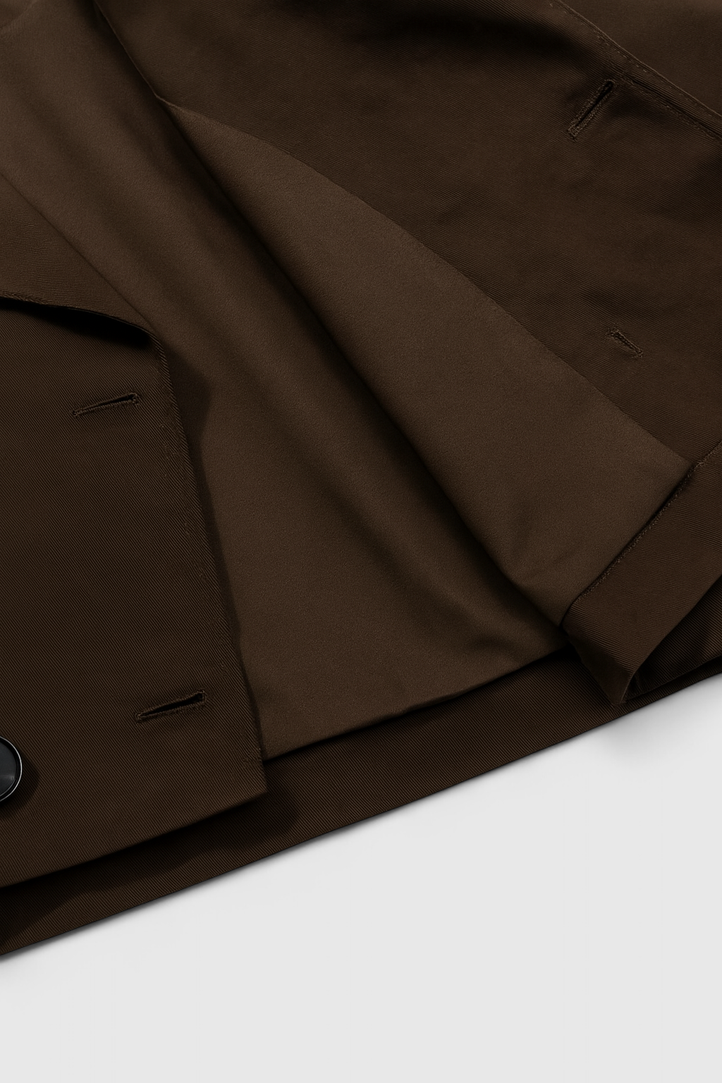 Jacket : Women's Brown Short Windbreaker Coat in van Vanda Liamo