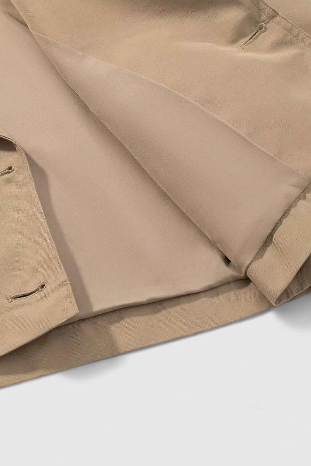 Jacket : Women's Khaki Cropped Windbreaker Jacket - Lightweight & Stylish in van Vanda Liamo