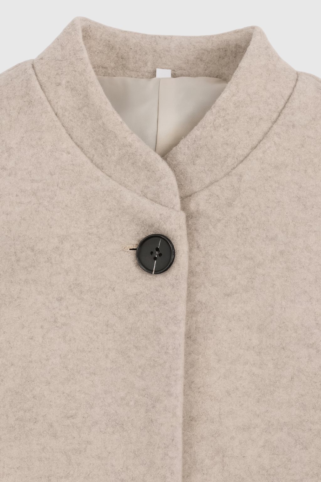 Coat : Women's Long Beige Winter Coat with Crew Neck in van Vanda Liamo