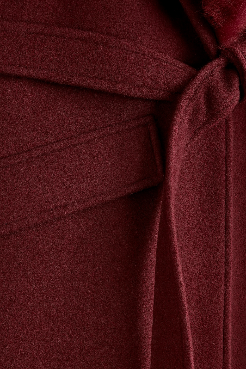 Coat : Women's Burgundy Long Faux Fur Collar Winter Coat for Cold Weather in van Vanda Liamo