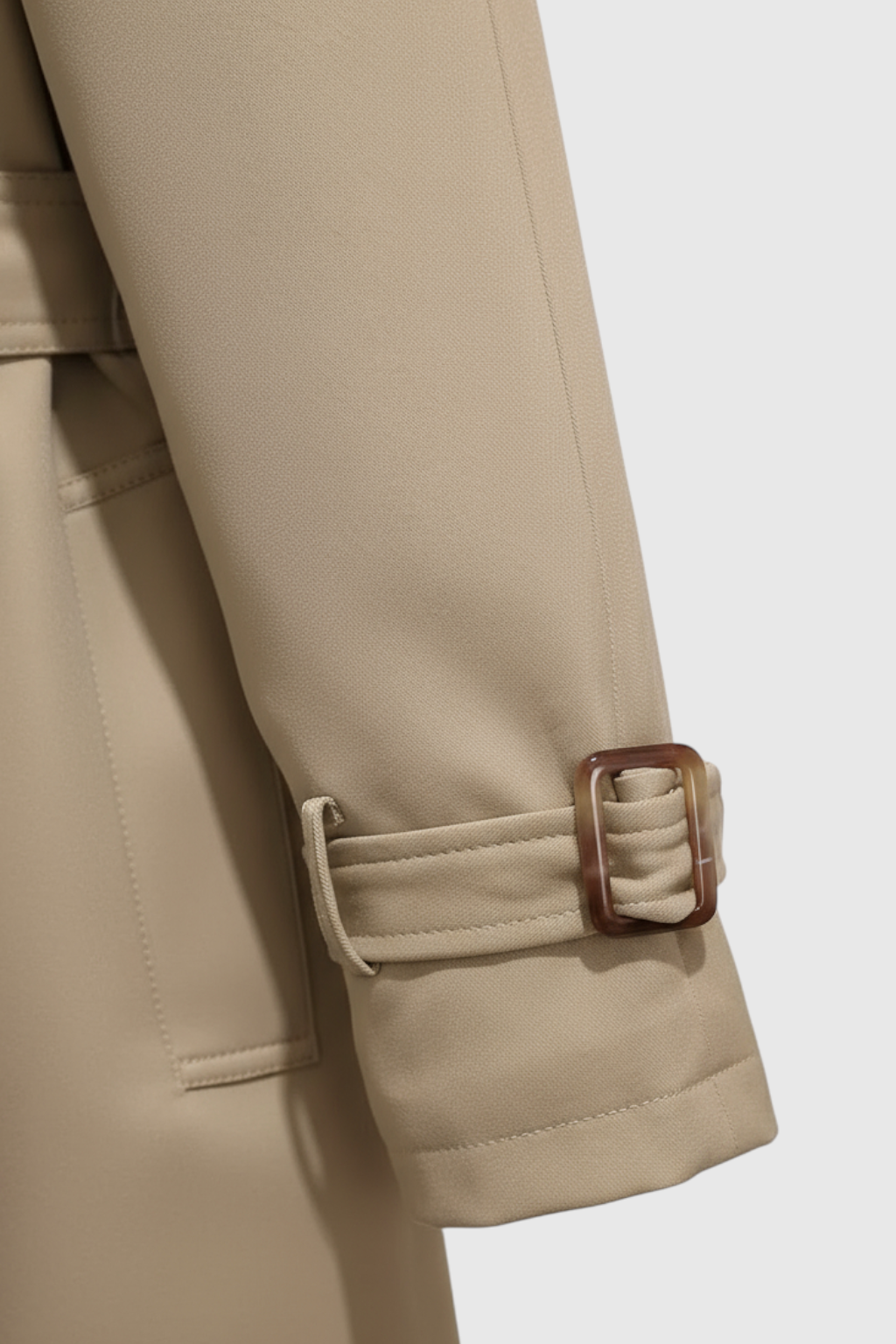 Coat : Women's Classic Khaki Double-Breasted Trench Coat with Belt - Long & Stylish in van Vanda Liamo