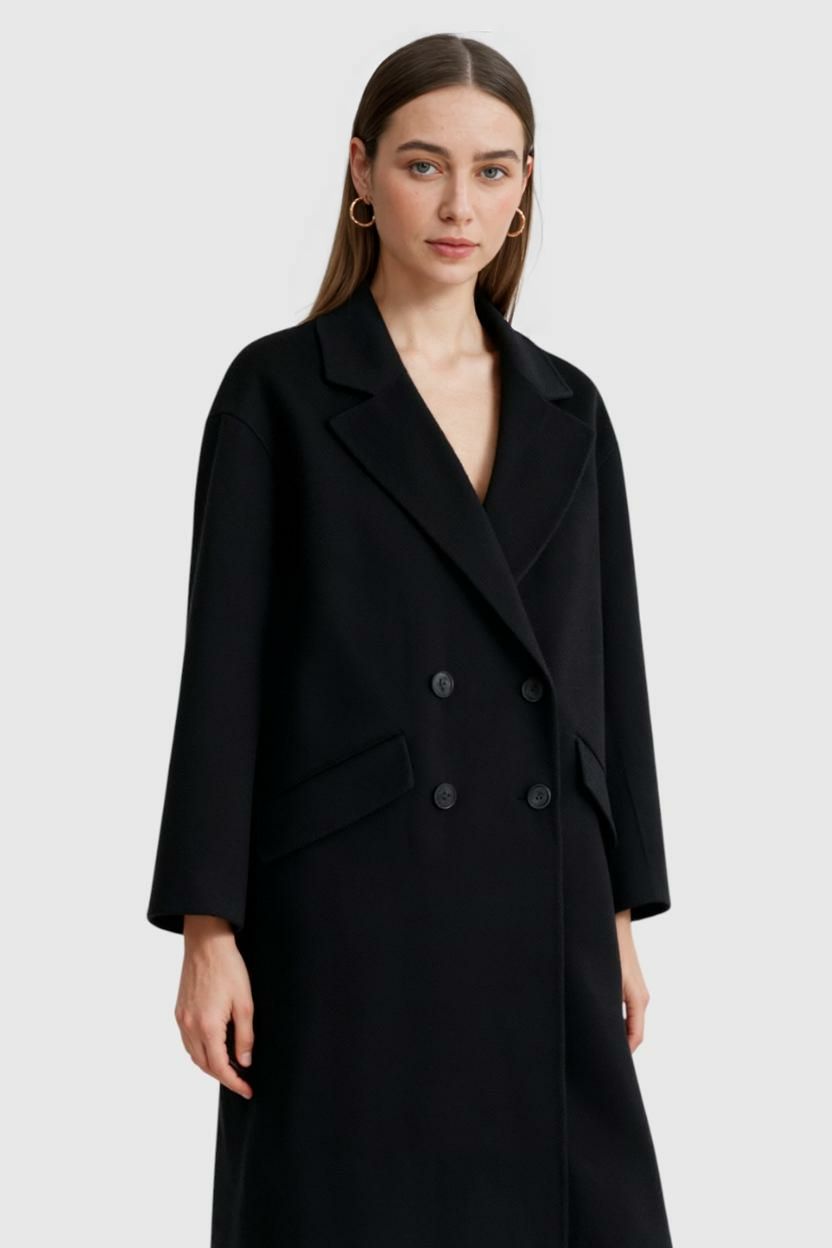 Coat : Women's Long Black Winter Coat with Fold-Over Collar in van Vanda Liamo