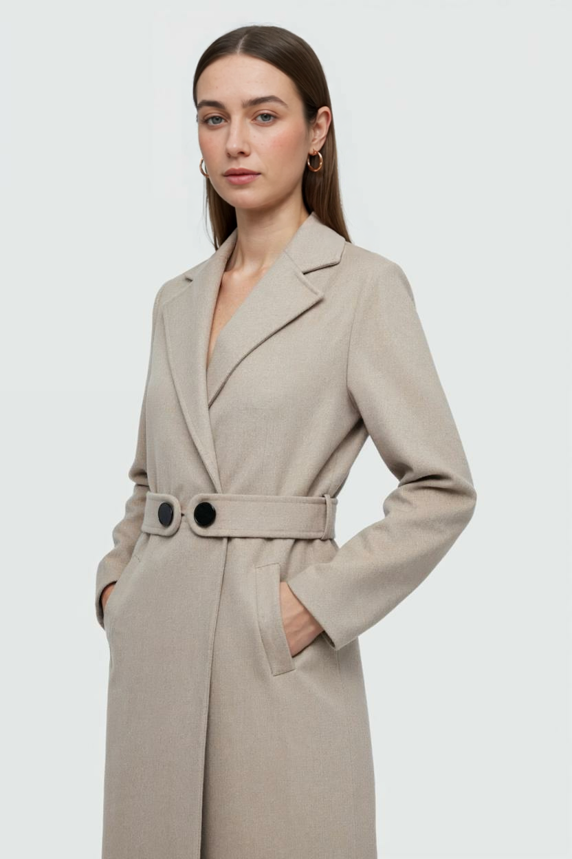 Coat : Women's Mid-Length Beige Coat in van Vanda Liamo