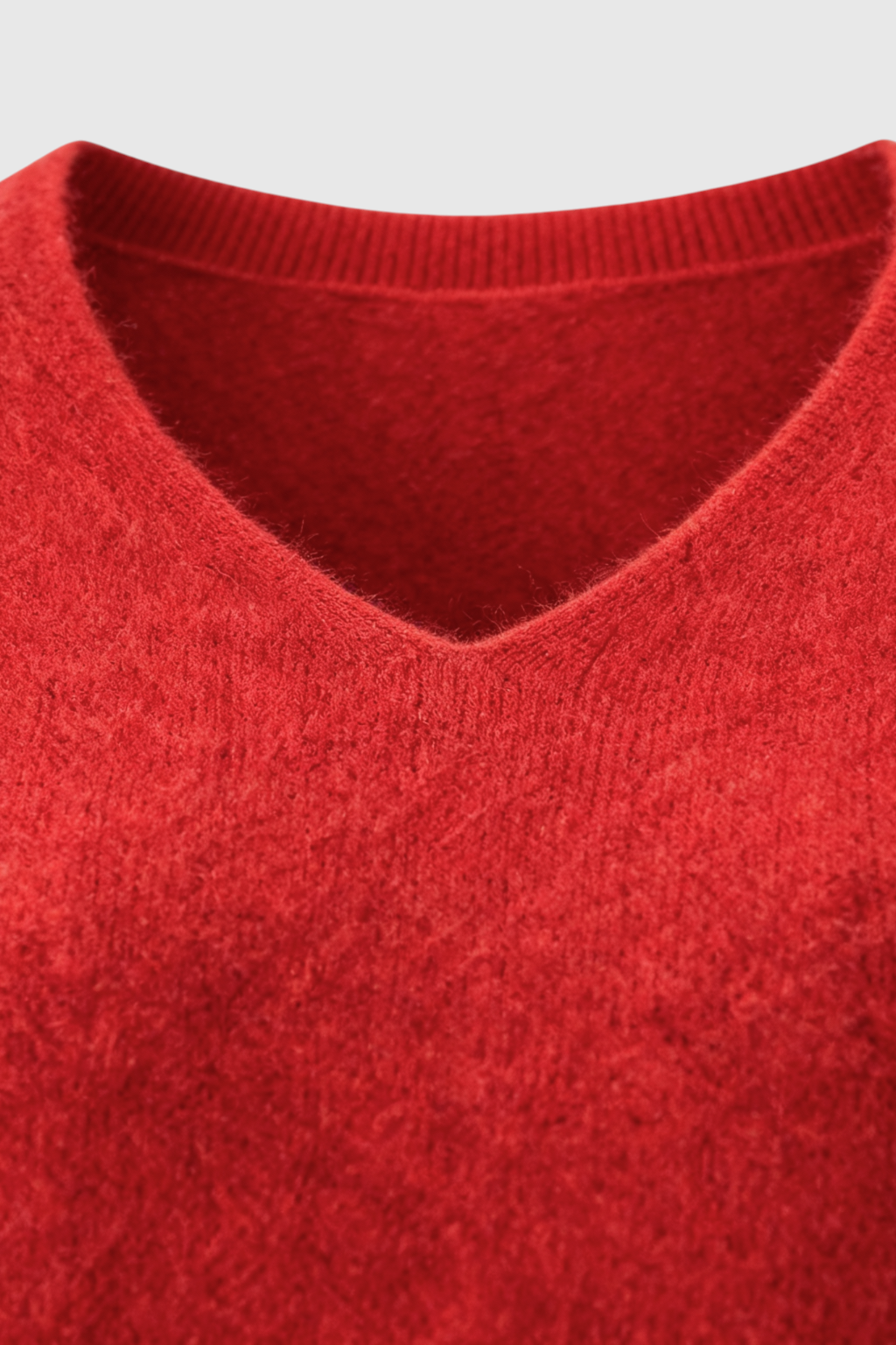 Sweater : Women's Red V-Neck Sweater in van Vanda Liamo