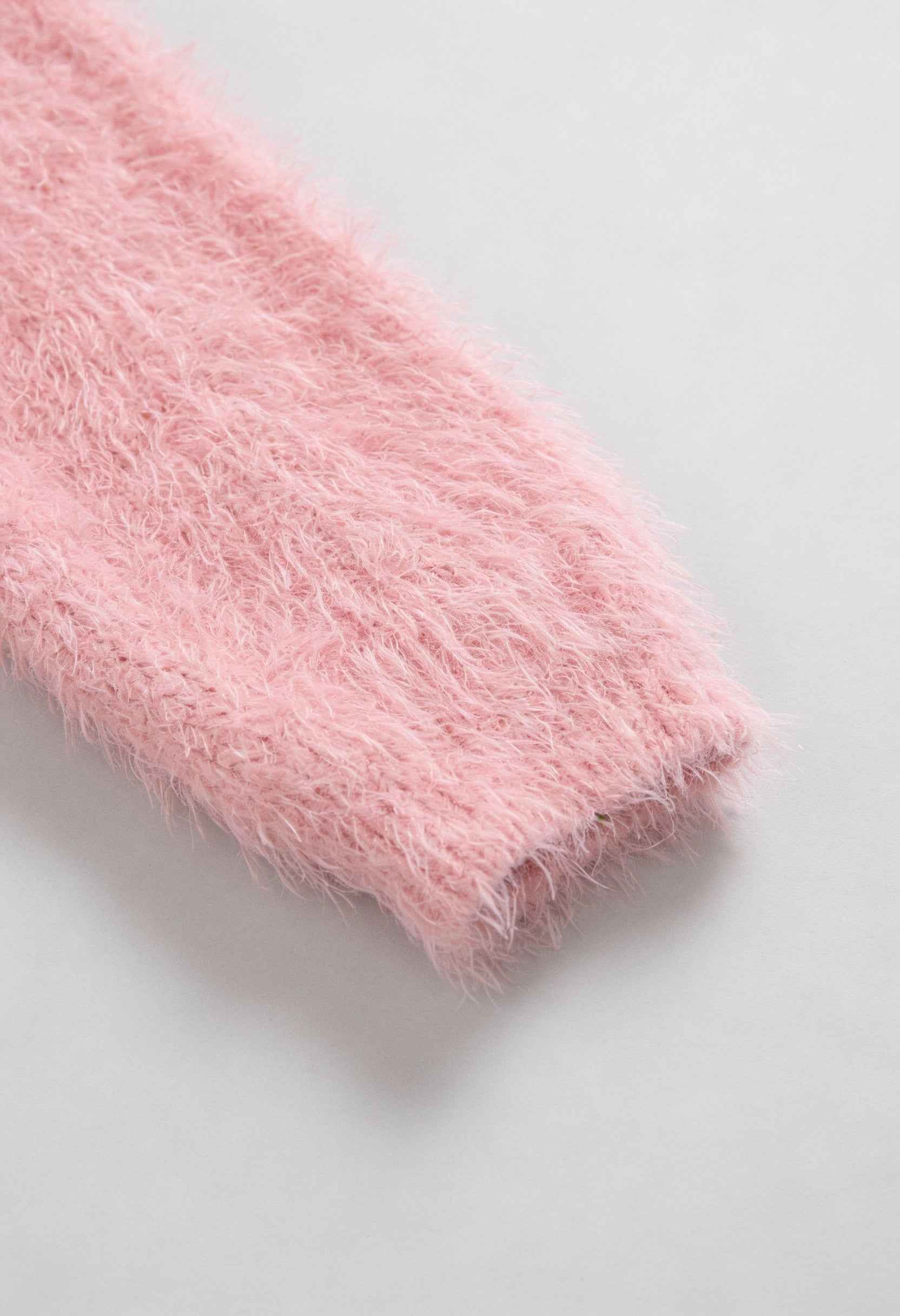 Cardigan : Women's Pink Acrylic Knit Button-Front Warm Cardigan Sweater in van Vanda Liamo