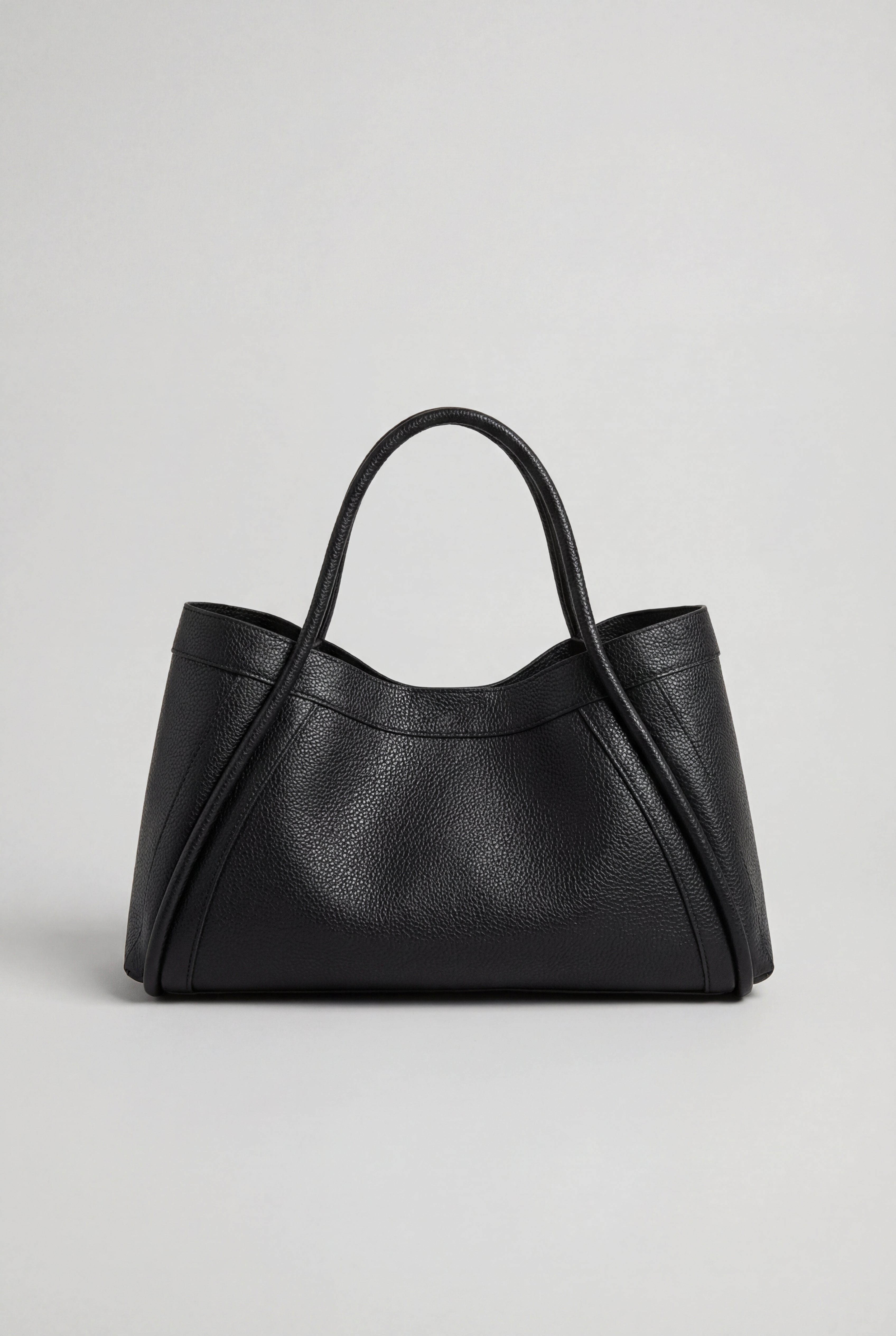 Handbags : Women's Large Faux Leather Tote Bag - Everyday Shoulder Handbag for Work & Travel in Black Regular van Vanda Liamo