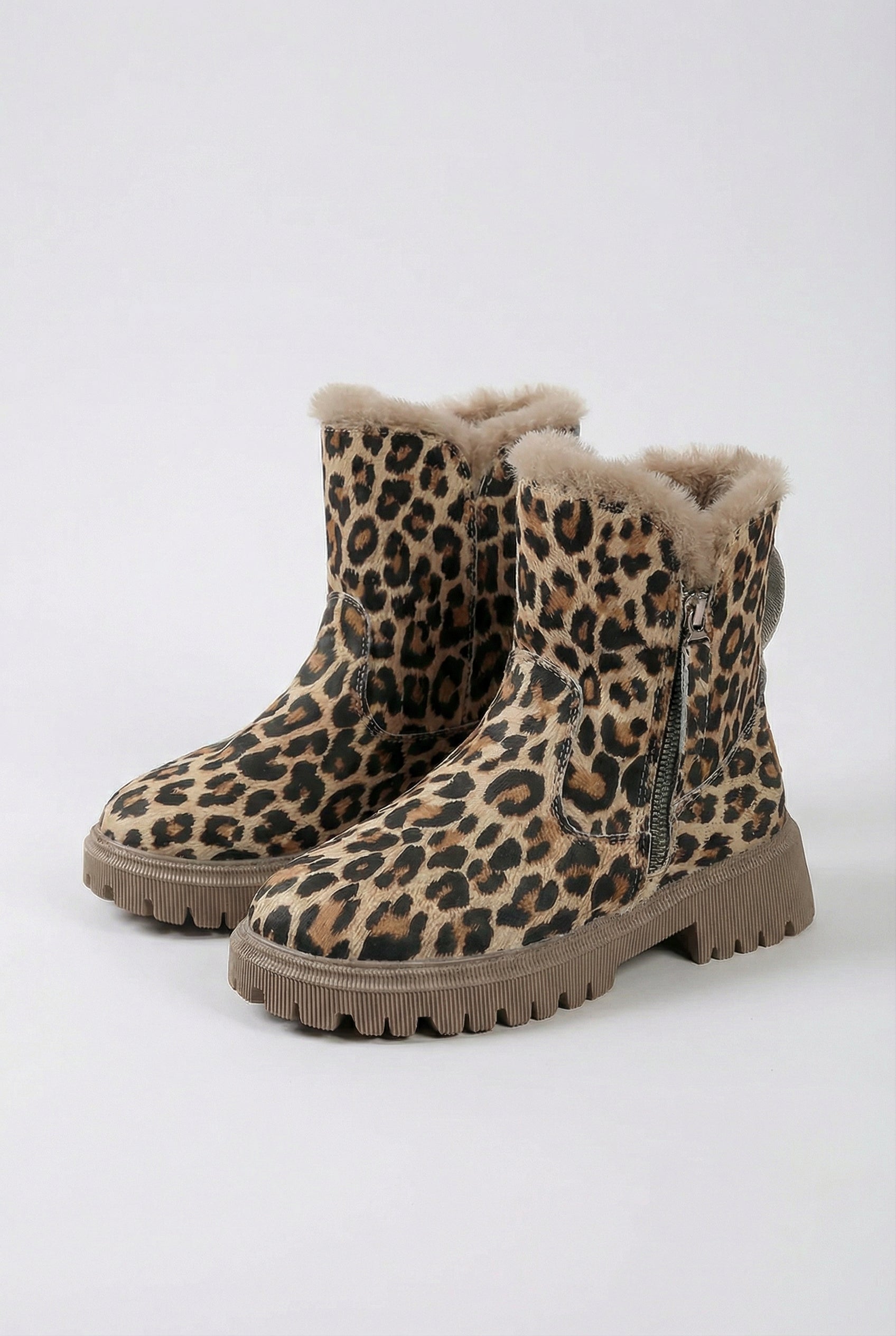 Women's Boots : Women's Warm Leopard Ankle Boots with Non-Slip Sole in van Vanda Liamo