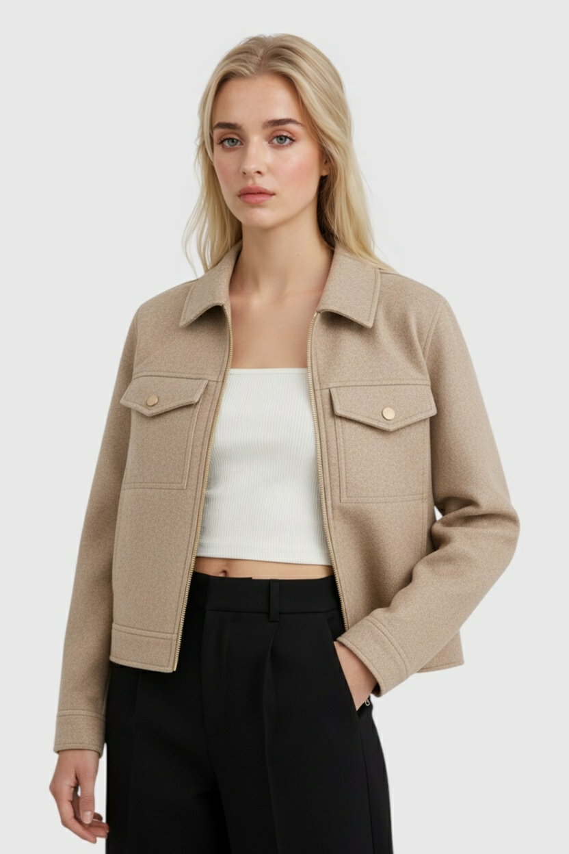 Jacket : Women's Beige Soft Zip-Up Jacket in van Vanda Liamo